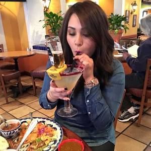 Meet your Posher, Mariana